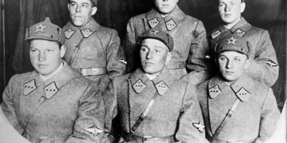 Фотоматериал: Четвертый выпуск Пензенской летной школы